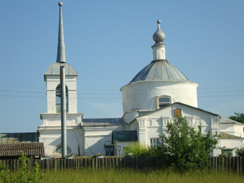 Церковь Казанской иконы Божией Матери, Дубики (Ефремов, город, Тульская область). фасады