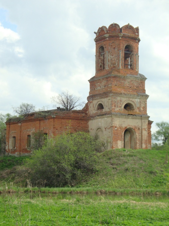 Церковь Александра Свирского, Ключевое (Замарайка) (Ефремов, город, Тульская область). общий вид в ландшафте