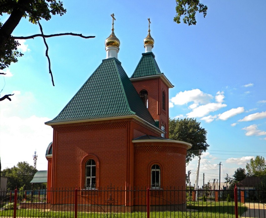 Церковь Петра и Павла, Синие Липяги (Нижнедевицкий район, Воронежская область). общий вид в ландшафте