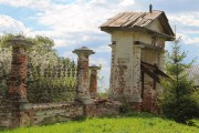 Храмовый комплекс. Церкви Преображения Господня и Владимирской иконы Божией Матери, Элементы церковной ограды<br>, Николо-Погост, Городецкий район, Нижегородская область