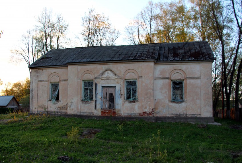 Красный. Церковь Авраамия Смоленского. фасады