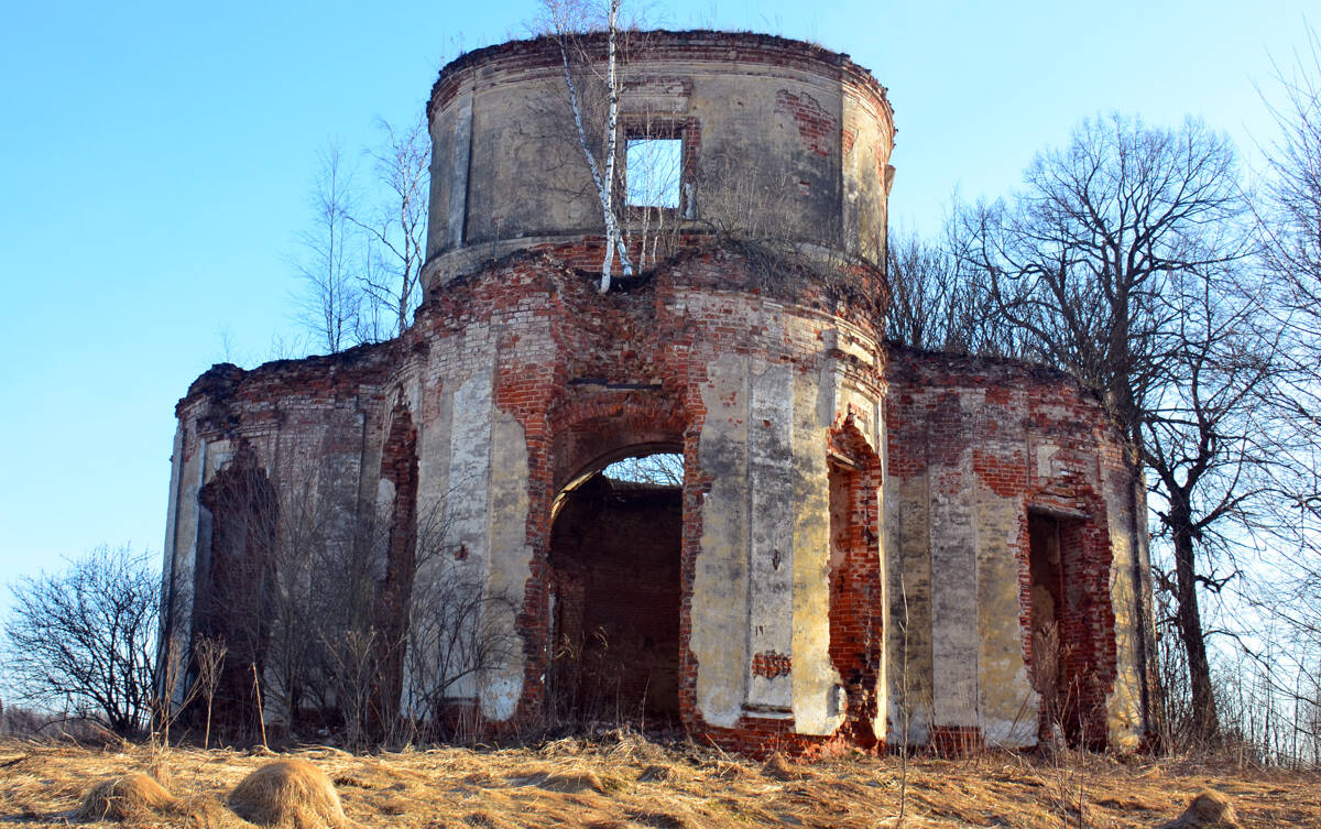 Церковь Успения Пресвятой Богородицы, Палкино (Краснинский район, Смоленская область). фасады