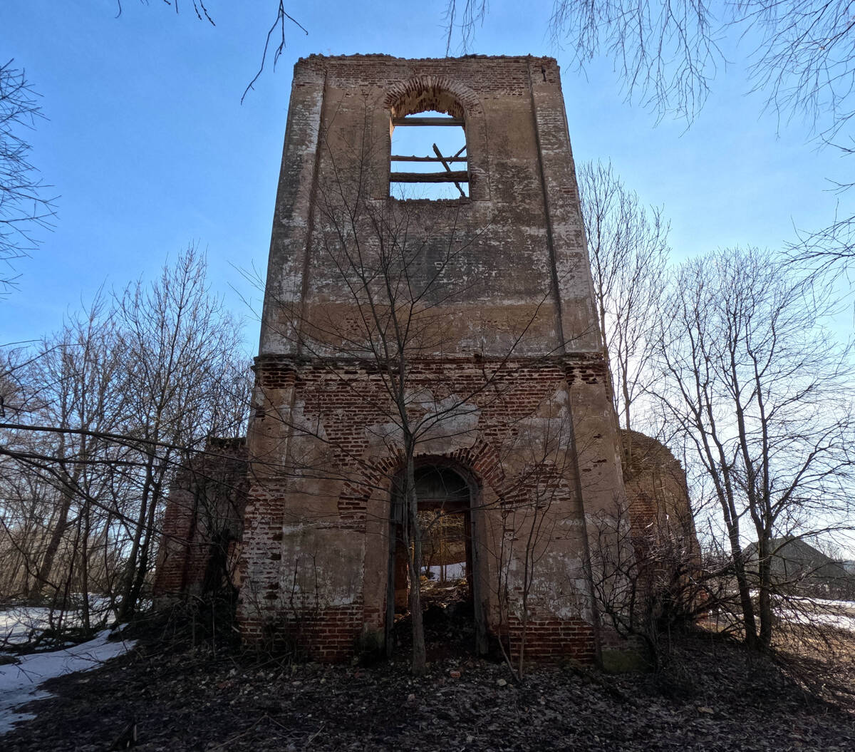 Церковь Николая Чудотворца, Сусловичи (Краснинский район, Смоленская область). фасады