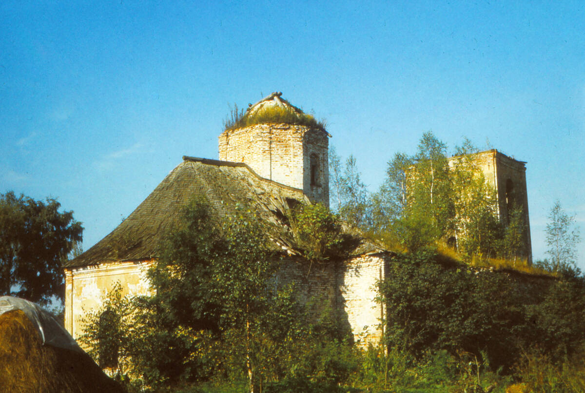 Церковь Николая Чудотворца, Сусловичи (Краснинский район, Смоленская область). фасады