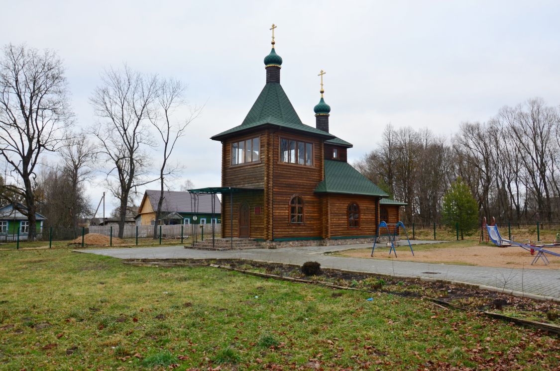 Церковь Герасима Болдинского, Маньково (Краснинский район, Смоленская область). общий вид в ландшафте