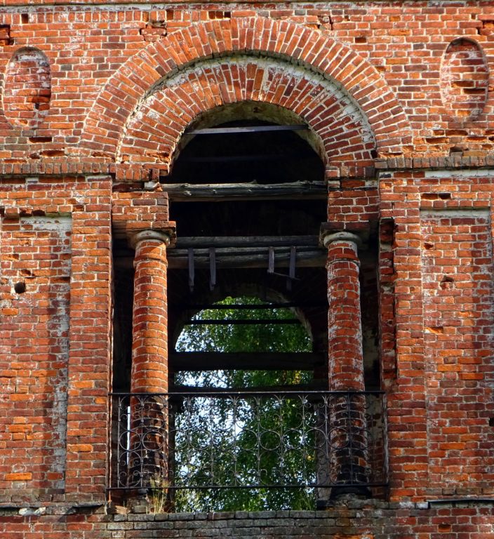 Церковь Николая Чудотворца, Величково (Гаврилов-Ямский район, Ярославская область). архитектурные детали