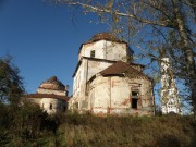 Храмовый комплекс. Церкви Рождества Христова, Троицы Живоначальной и Казанской иконы Божией Матери - Лежнево - Лежневский район - Ивановская область