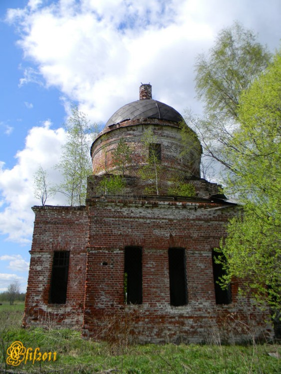 Церковь Троицы Живоначальной, Смердово (Лежневский район, Ивановская область). фасады