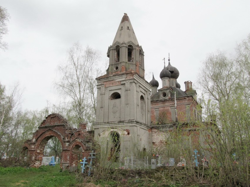 Церковь Преображения Господня, Иконниково (Городецкий район, Нижегородская область). общий вид в ландшафте