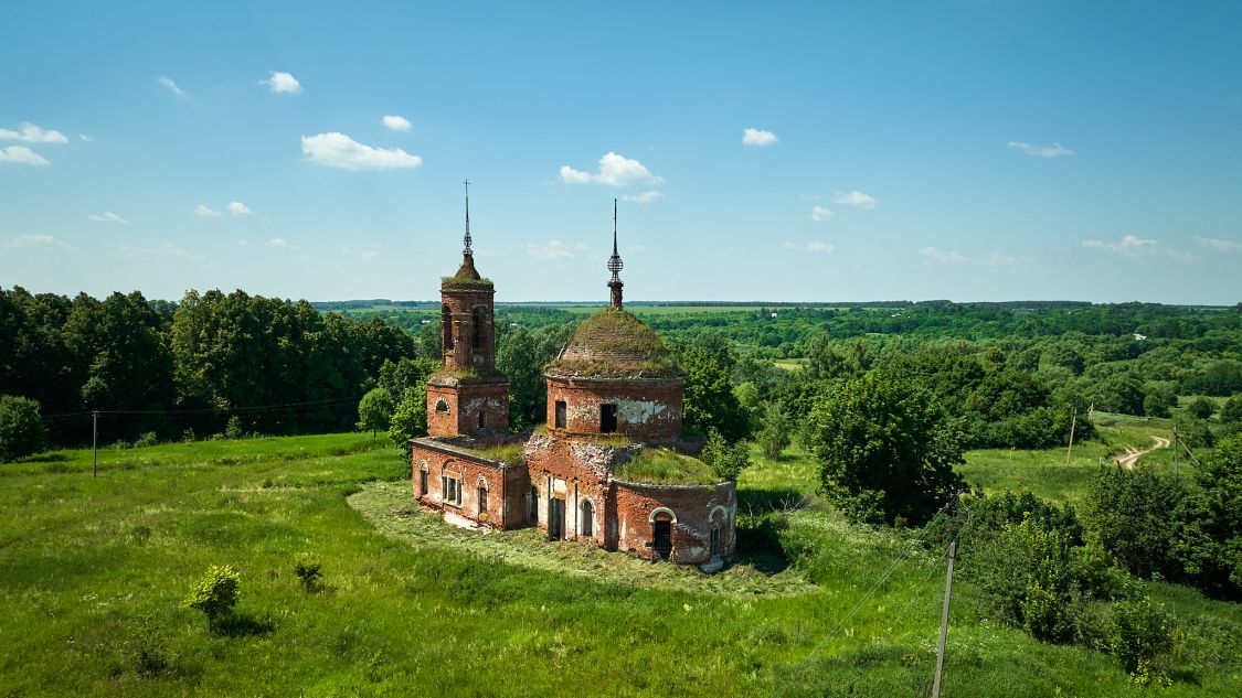Церковь Успения Пресвятой Богородицы, Ивановское (Старожиловский район, Рязанская область). общий вид в ландшафте