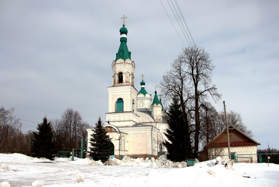Церковь Сретения Господня, Кучка (Оршанский район, Республика Марий Эл). фасады