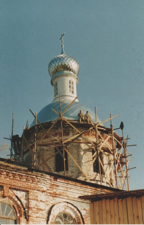 Церковь Рождества Христова, Новоклязьменское (Южский район, Ивановская область). документальные фотографии, изготовлена сфера