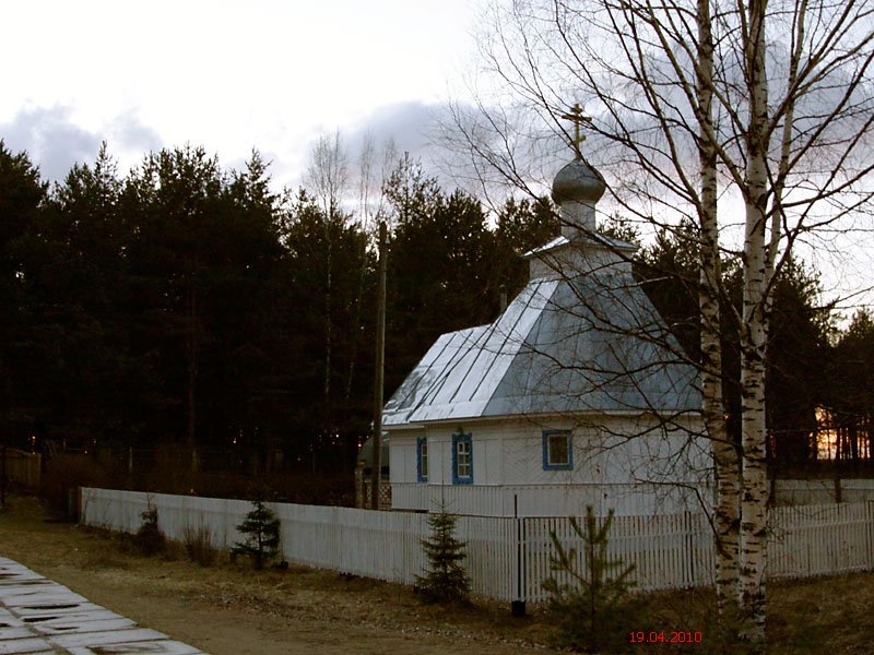Часовня Параскевы Пятницы и Серафима (Чичагова), Дубровка (Бологовский район, Тверская область). фасады