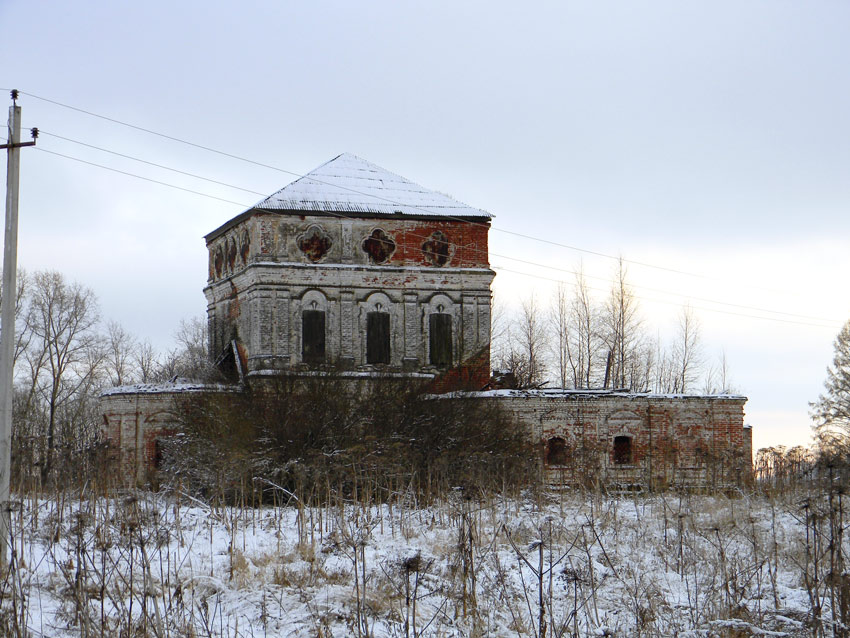 Гробищево. Церковь Михаила Архангела. фасады, Северный фасад храма