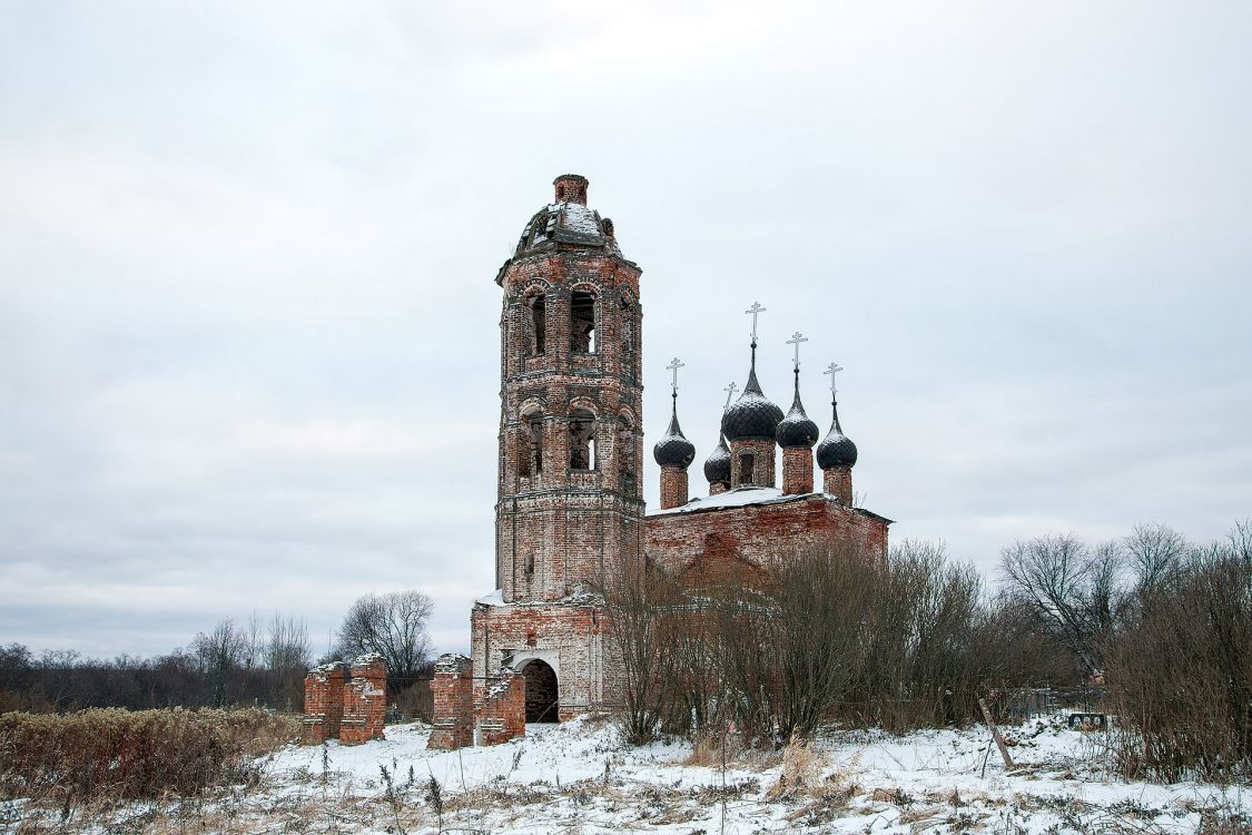 Погост Ломин. Церковь Рождества Христова. фасады