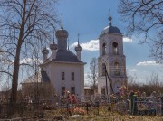 Верещагино (Неверюево). Троицы Живоначальной, церковь