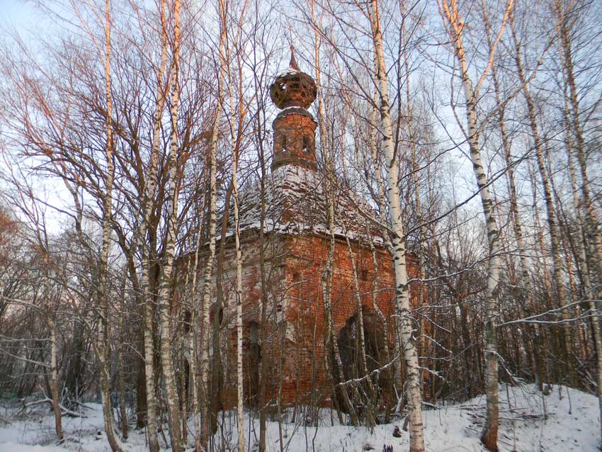 Подозерье. Церковь Николая Чудотворца. общий вид в ландшафте