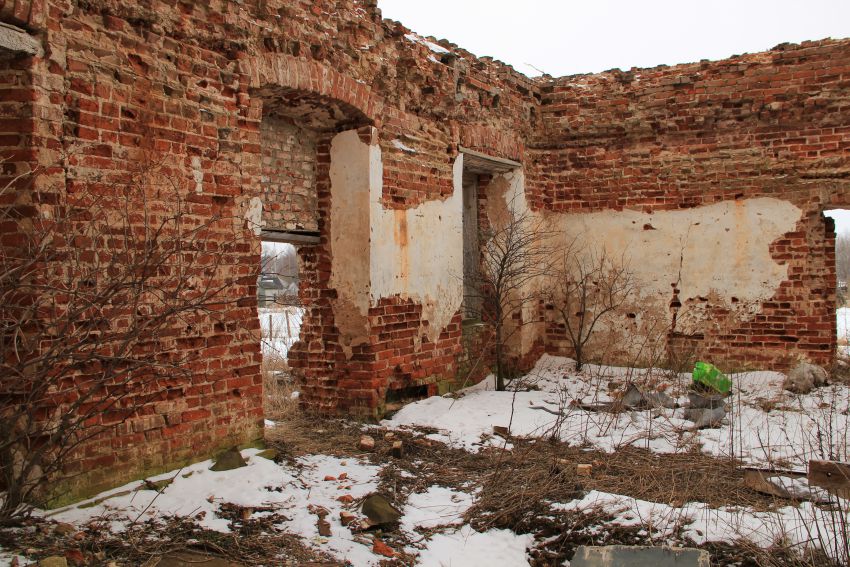Церковь Покрова Пресвятой Богородицы, Ясная Поляна (Пошехонский район, Ярославская область). интерьер и убранство