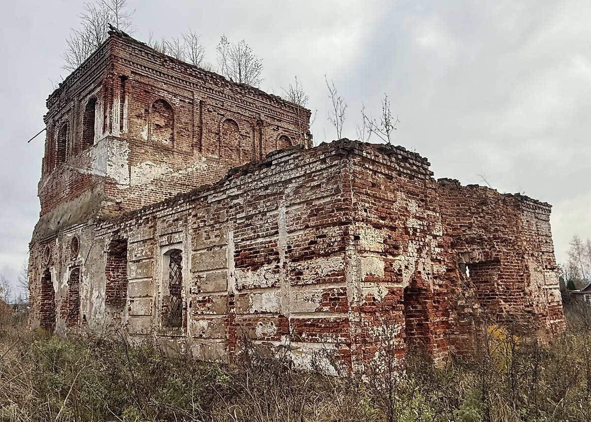 Вид с северо-запада, фасады. Церковь Покрова Пресвятой Богородицы, Ясная Поляна (Пошехонский район, Ярославская область)