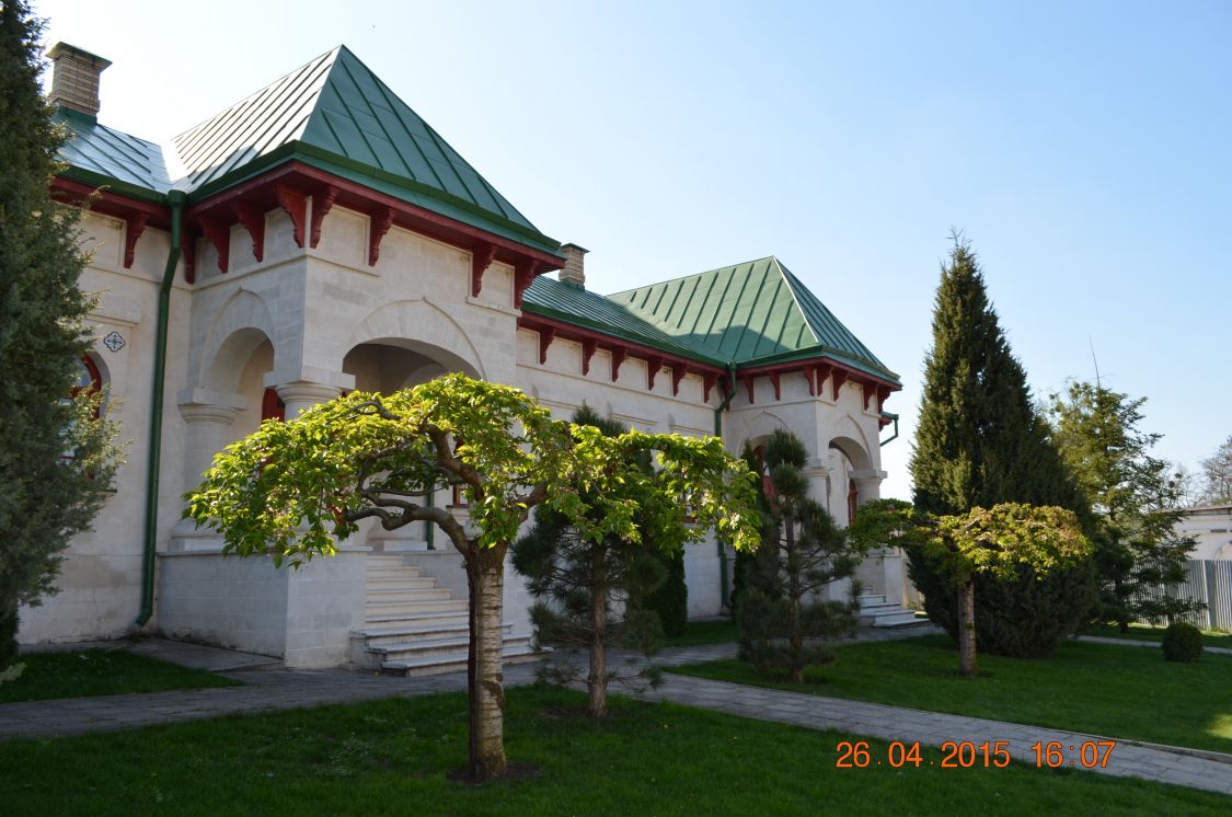 Рождества Пресвятой Богородицы Курковский мужской монастырь, Курки (Оргеевский район, Молдова). дополнительная информация
