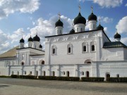 Кремль. Троицкий монастырь. Церковь Введения во храм Пресвятой Богородицы и церковь Сретения Господня, , Астрахань, Астрахань, город, Астраханская область