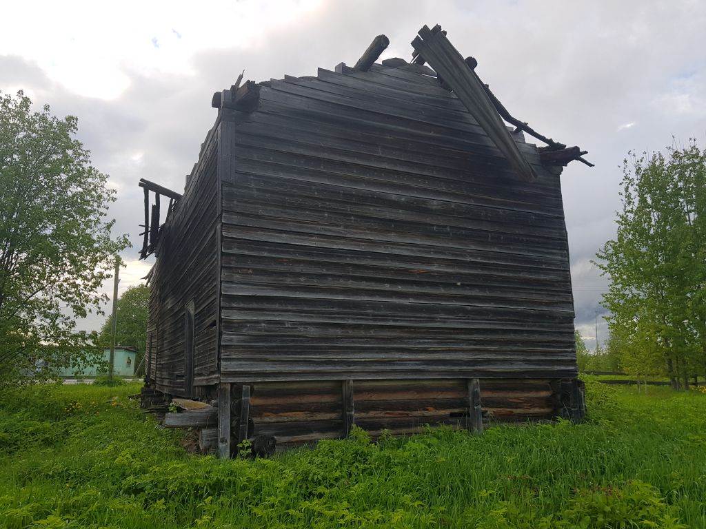 Церковь Введения во храм Пресвятой Богородицы, Михайловка (Вельский район, Архангельская область). фасады