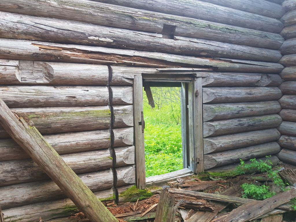 Церковь Введения во храм Пресвятой Богородицы, Михайловка (Вельский район, Архангельская область). интерьер и убранство