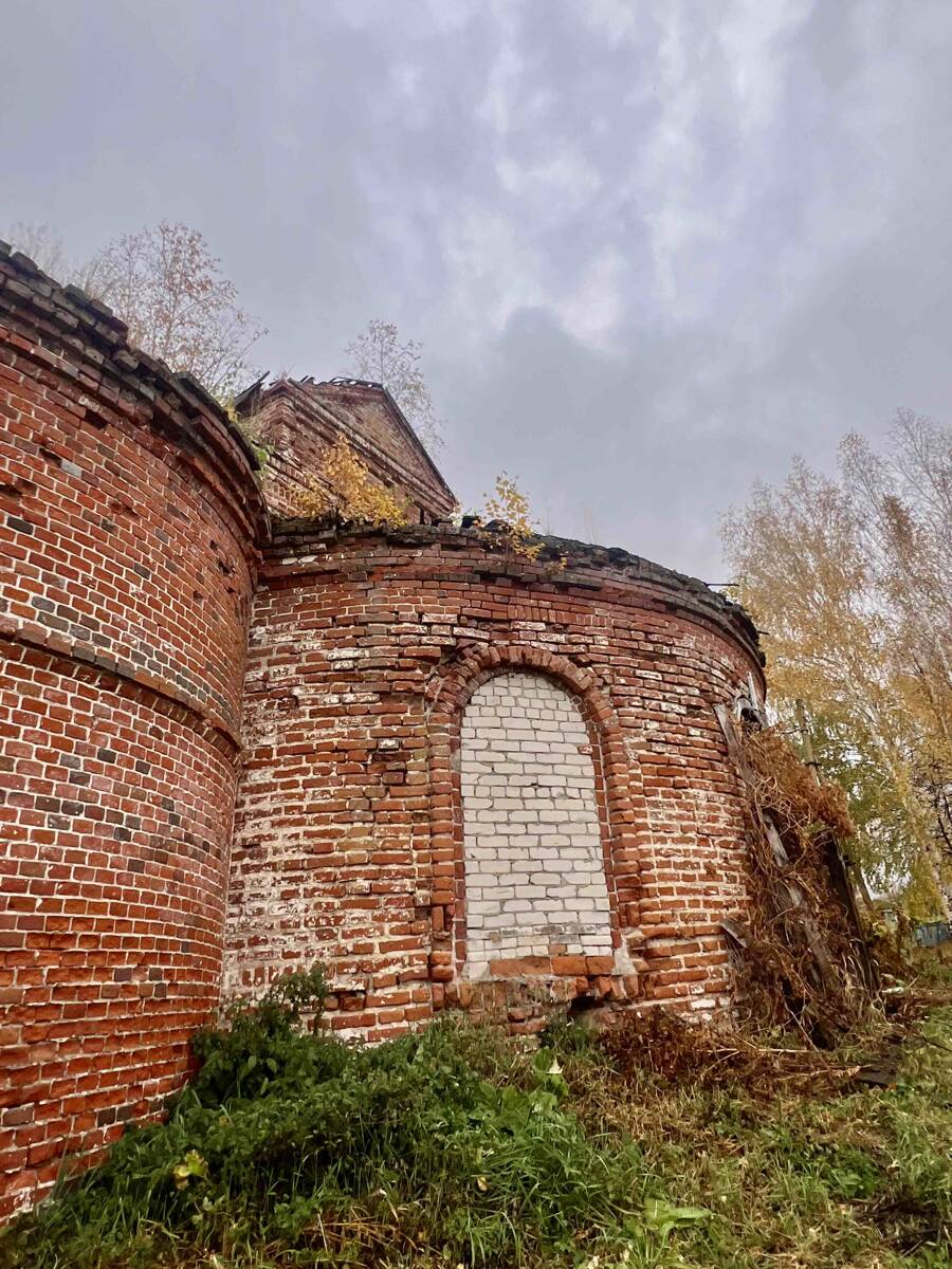 Церковь Введения во храм Пресвятой Богородицы, Илларионово (Большеболдинский район, Нижегородская область). архитектурные детали