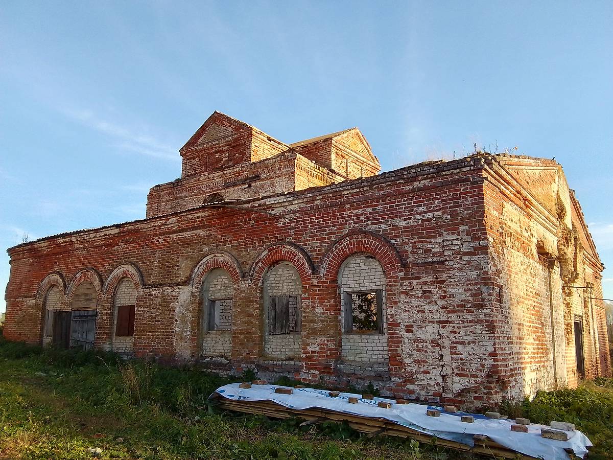 фасады. Церковь Введения во храм Пресвятой Богородицы, Илларионово (Большеболдинский район, Нижегородская область)