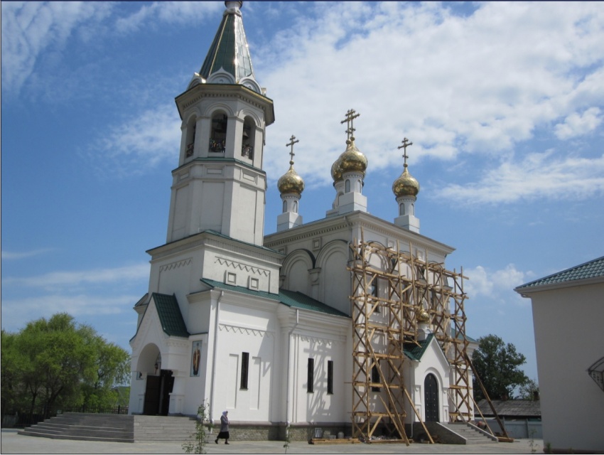 Уссурийск. Церковь Николая Чудотворца. фасады