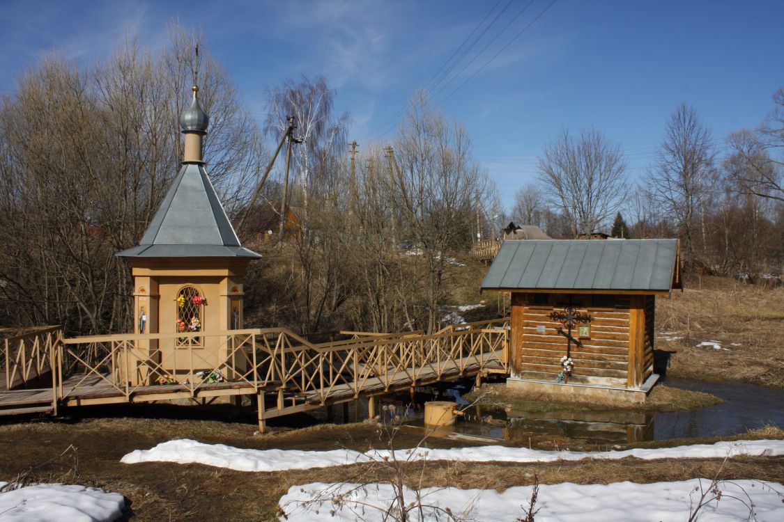 Тёмкино, село. Часовня Илии Пророка. фасады