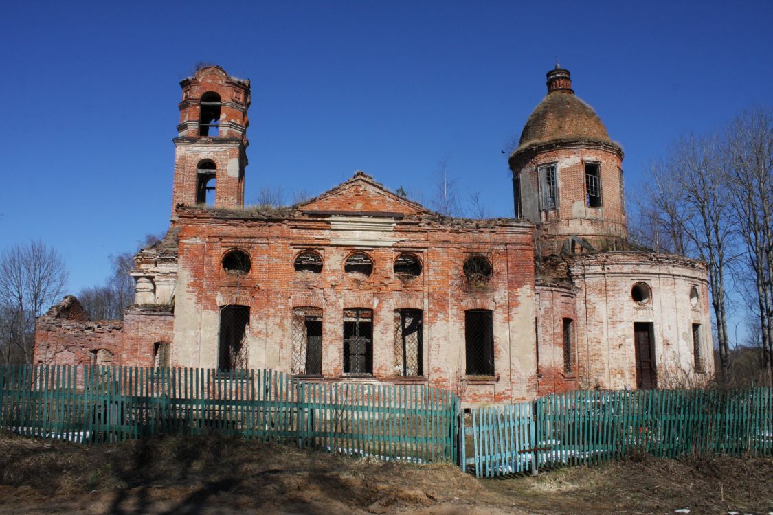 Церковь Михаила Архангела, Кикино (Тёмкинский район, Смоленская область). фасады