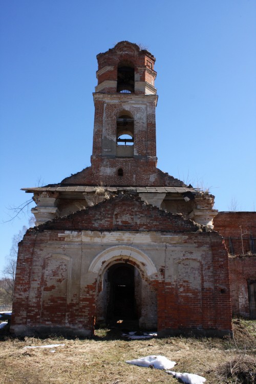 Кикино. Церковь Михаила Архангела. фасады