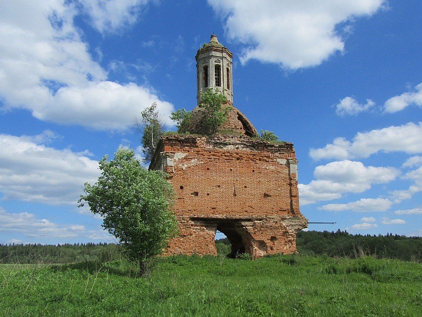 Церковь Николая Чудотворца, Фомищево, урочище (Вяземский район, Смоленская область). фасады, западный фасад