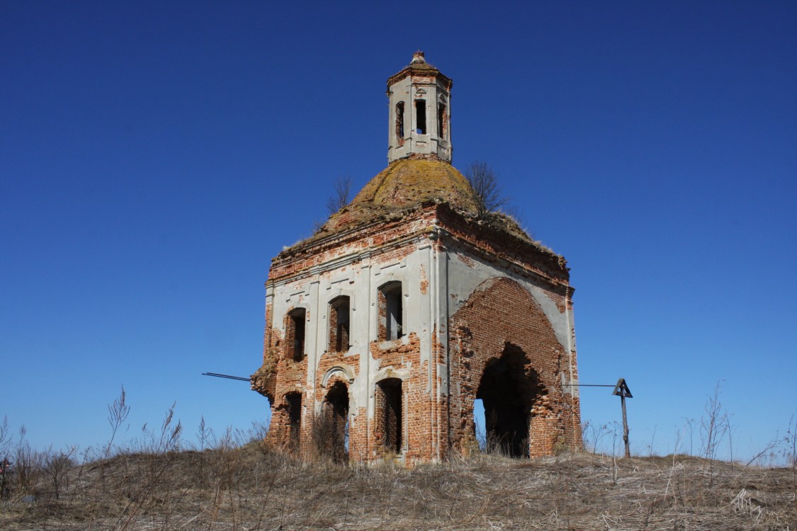 Церковь Николая Чудотворца, Фомищево, урочище (Вяземский район, Смоленская область). фасады