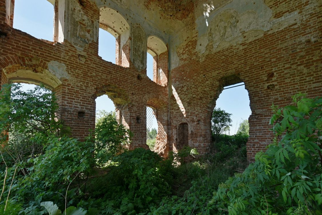 Церковь Николая Чудотворца, Фомищево, урочище (Вяземский район, Смоленская область). интерьер и убранство, Юго-западная сторона основного объема