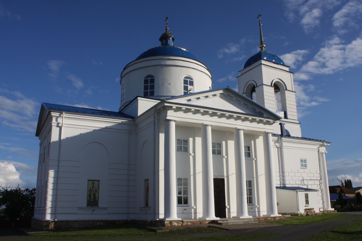 Церковь Рождества Христова, Гончаровка (Суджанский район, Курская область). фасады