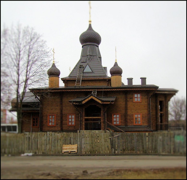 Курск. Церковь Серафима Саровского. фасады