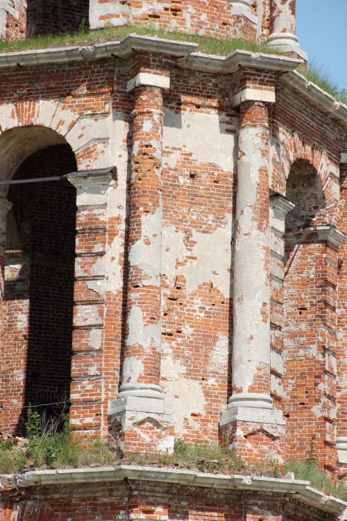 Церковь Рождества Христова, Рождествено (Мышкинский район, Ярославская область). архитектурные детали