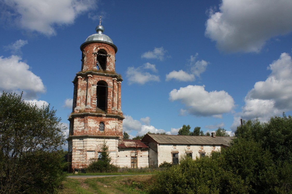 Церковь Рождества Христова, Рождествено (Мышкинский район, Ярославская область). фасады