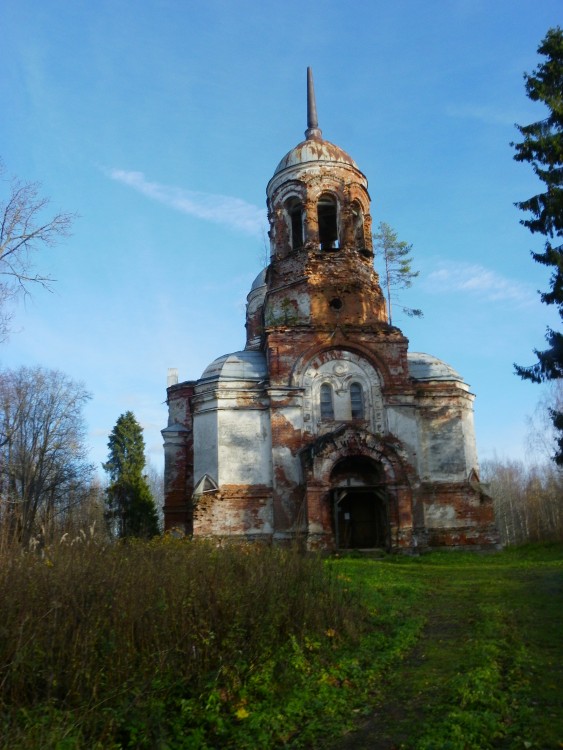 Церковь Троицы Живоначальной, Язвищи (Окуловский район, Новгородская область). фасады