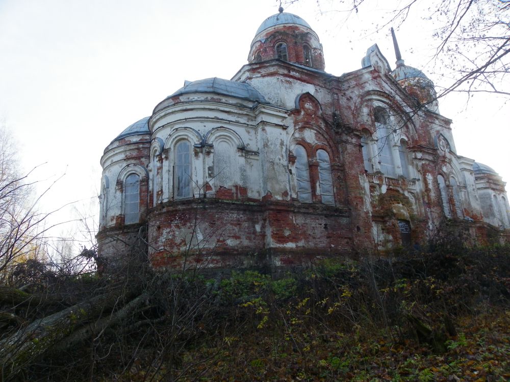 Церковь Троицы Живоначальной, Язвищи (Окуловский район, Новгородская область). фасады