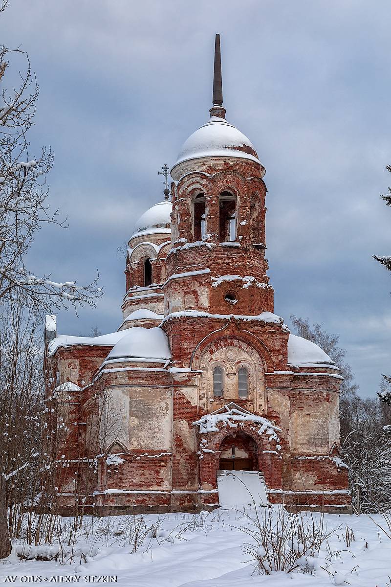 фасады. Церковь Троицы Живоначальной, Язвищи (Окуловский район, Новгородская область)