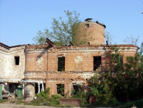 Дмитровск. Неизвестная церковь
