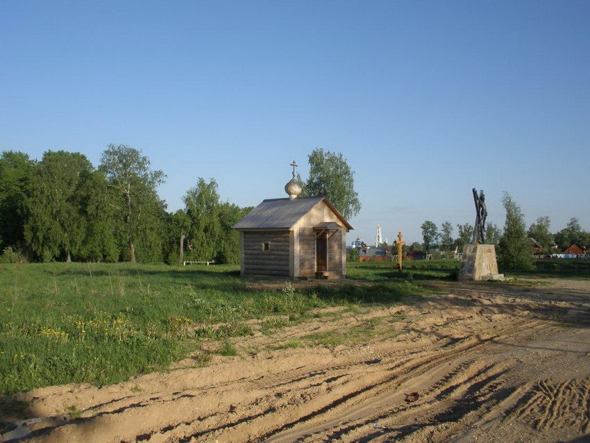 Часовня Андрея Первозванного, Сергиев Посад (Сергиево-Посадский городской округ, Московская область). общий вид в ландшафте, Вид с северо-востока