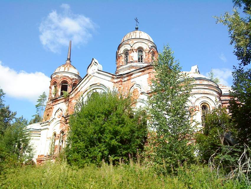 Язвищи. Церковь Троицы Живоначальной. фасады, Южная часть фасада