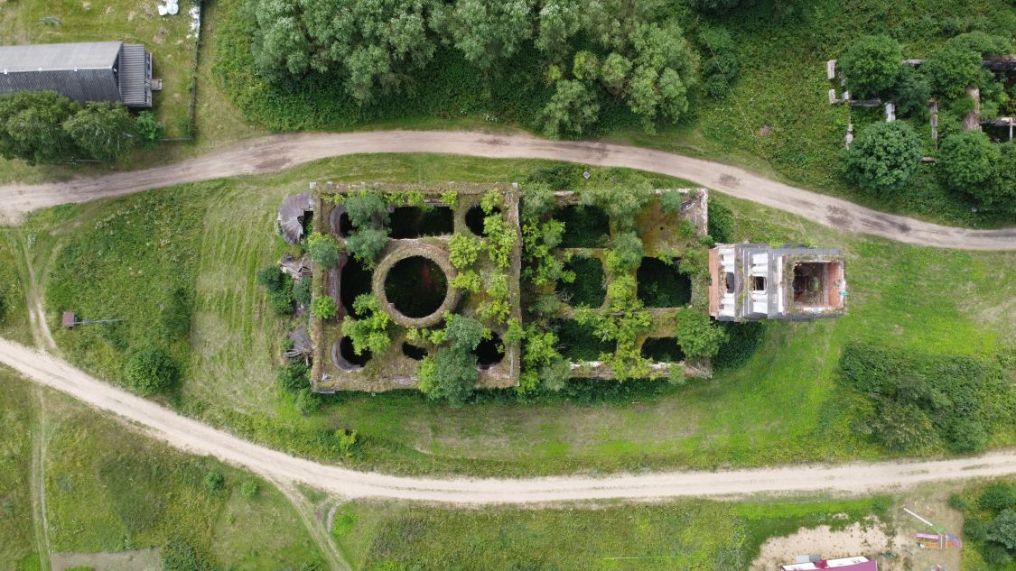 Церковь Покрова Пресвятой Богородицы, Ильгощи (Рамешковский район, Тверская область). фасады