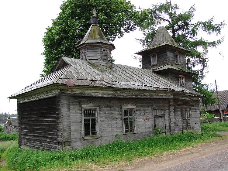 Часовня Успения Пресвятой Богородицы, Медведиха (Рамешковский район, Тверская область). фасады, вид с северо-востока