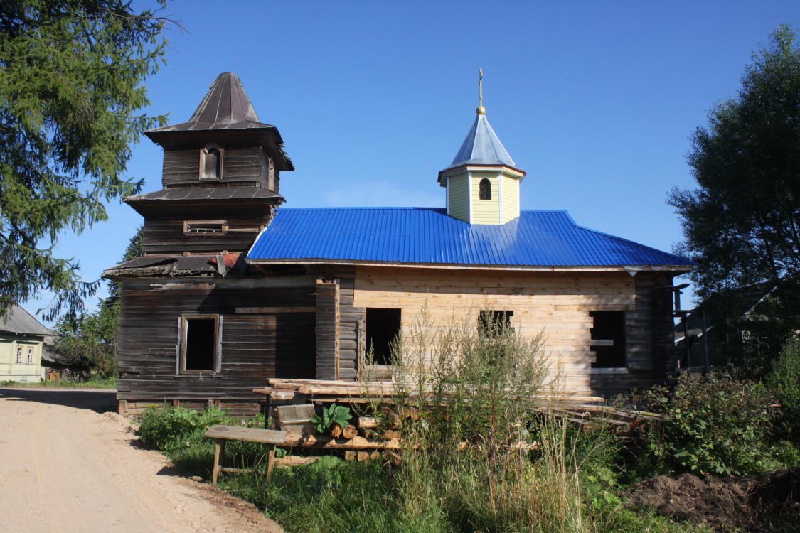 Медведиха. Часовня Успения Пресвятой Богородицы. фасады