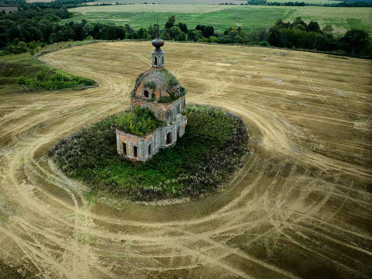 общий вид в ландшафте. Церковь Казанской иконы Божией Матери, Копнино (Чучковский район, Рязанская область)